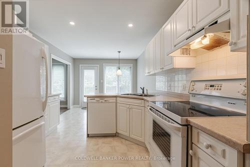 11 - 1755 Louise Boulevard, London, ON - Indoor Photo Showing Kitchen With Double Sink