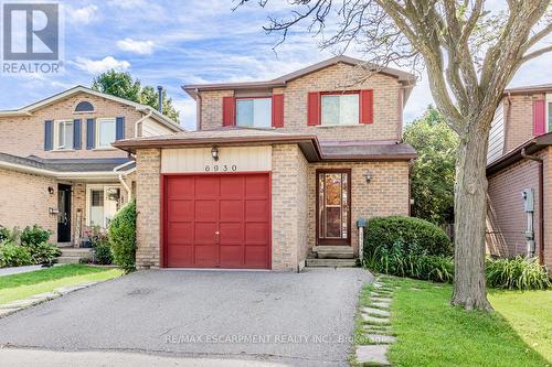 6930 Cordingley Crescent, Mississauga, ON - Outdoor With Facade