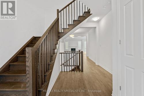 1689 Whitlock Avenue, Milton, ON - Indoor Photo Showing Other Room