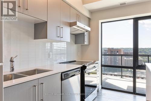 1502 - 15 Queen Street S, Hamilton, ON - Indoor Photo Showing Kitchen With Double Sink With Upgraded Kitchen