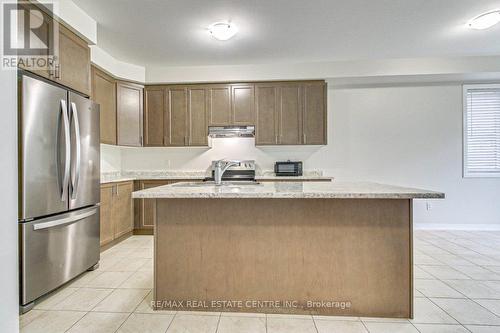 109 Huntingford Trail, Woodstock, ON - Indoor Photo Showing Kitchen