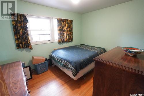 2512 Wascana Street, Regina, SK - Indoor Photo Showing Bedroom