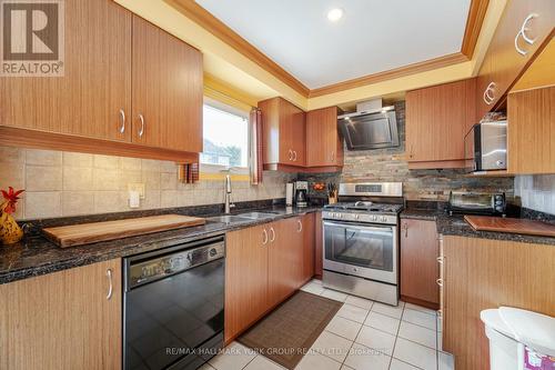 60 Kipling Crescent, Ajax, ON - Indoor Photo Showing Kitchen With Double Sink