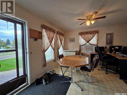 891 107Th Street, North Battleford, SK - Indoor