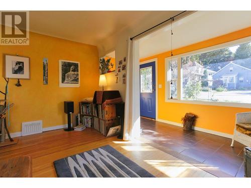 125 Chatham  Street, Nelson, BC - Indoor