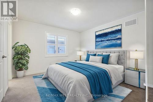 295 Northglen Boulevard, Clarington, ON - Indoor Photo Showing Bedroom