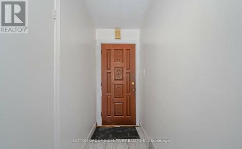 98 Stavely Crescent, Toronto, ON - Indoor Photo Showing Other Room