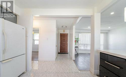 98 Stavely Crescent, Toronto, ON - Indoor Photo Showing Other Room