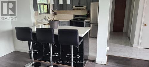 98 Stavely Crescent, Toronto, ON - Indoor Photo Showing Kitchen