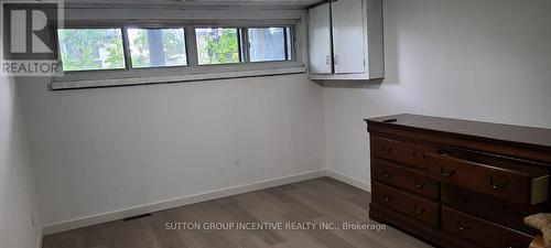 98 Stavely Crescent, Toronto, ON - Indoor Photo Showing Other Room