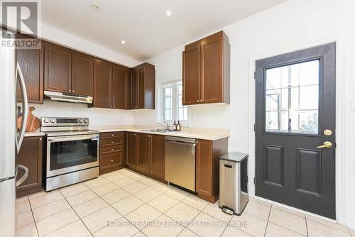 2 October Place, Brampton, ON - Indoor Photo Showing Kitchen