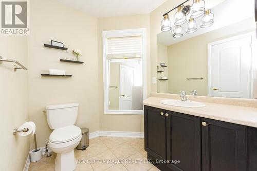 2 October Place, Brampton, ON - Indoor Photo Showing Bathroom