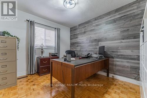 4252 Starlight Crescent, Mississauga, ON - Indoor Photo Showing Office