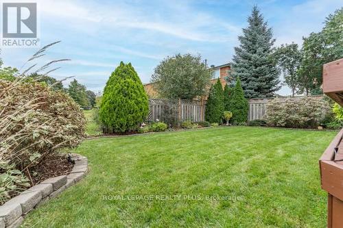 4252 Starlight Crescent, Mississauga, ON - Outdoor