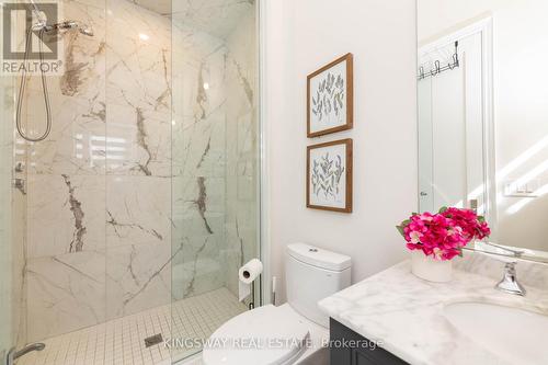 2340 Edward Leaver Trail, Oakville, ON - Indoor Photo Showing Bathroom