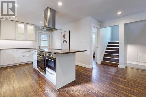 32 David Avenue, Hamilton, ON - Indoor Photo Showing Kitchen