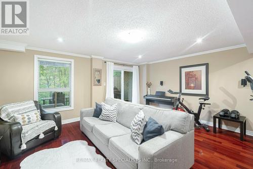 23 - 8305 Mclaughlin Road, Brampton, ON - Indoor Photo Showing Living Room