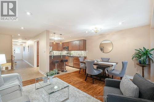 23 - 8305 Mclaughlin Road, Brampton, ON - Indoor Photo Showing Living Room