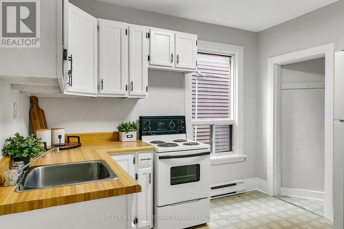 362 Brock Avenue, Toronto, ON - Indoor Photo Showing Kitchen