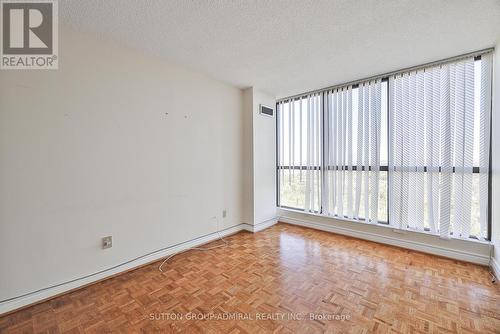 2205 - 131 Torresdale Avenue, Toronto, ON - Indoor Photo Showing Other Room