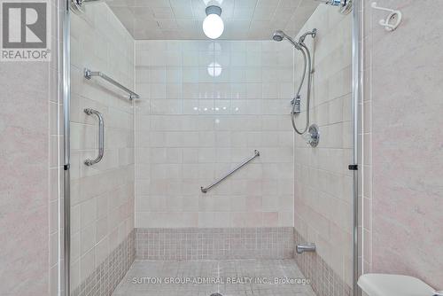 2205 - 131 Torresdale Avenue, Toronto, ON - Indoor Photo Showing Bathroom