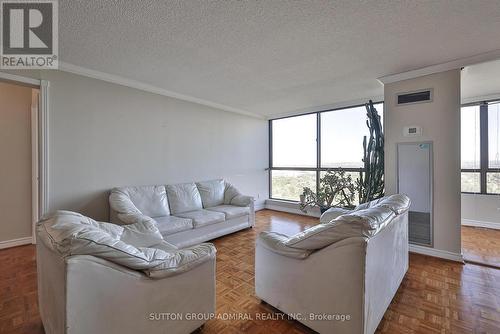 2205 - 131 Torresdale Avenue, Toronto, ON - Indoor Photo Showing Living Room