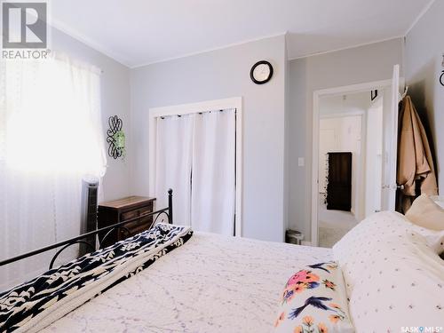 219 2Nd Avenue E, Rosetown, SK - Indoor Photo Showing Bedroom