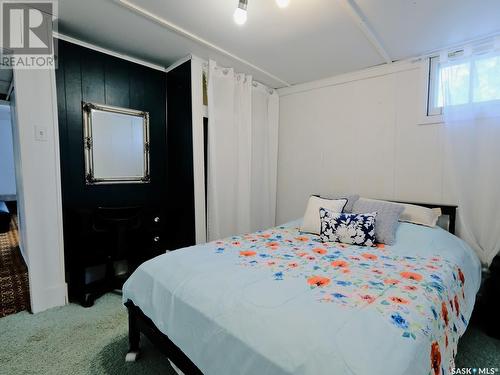 219 2Nd Avenue E, Rosetown, SK - Indoor Photo Showing Bedroom