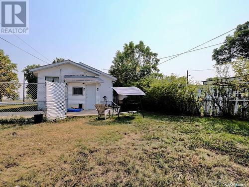 219 2Nd Avenue E, Rosetown, SK - Outdoor