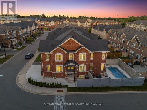 1 Harcourt Street, Vaughan, ON -  With Facade