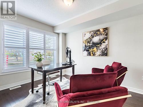 29 Finegan Circle, Brampton, ON - Indoor