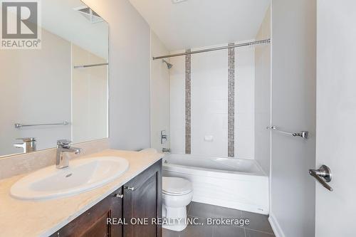 3607 - 4070 Confederation Parkway, Mississauga, ON - Indoor Photo Showing Bathroom