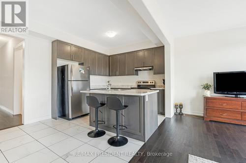 38 - 166 Deerpath Drive, Guelph, ON - Indoor Photo Showing Kitchen With Stainless Steel Kitchen