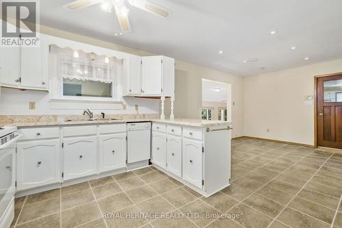 2489 County 40 Road, Quinte West, ON - Indoor Photo Showing Kitchen