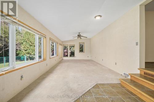 2489 County 40 Road, Quinte West, ON - Indoor Photo Showing Other Room