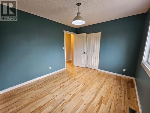 3431 Spruce Road, Chetwynd, BC - Indoor Photo Showing Other Room