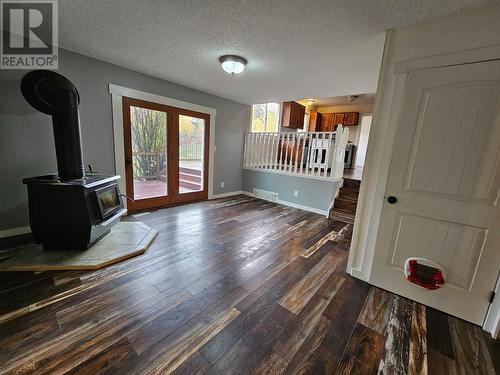 3431 Spruce Road, Chetwynd, BC - Indoor Photo Showing Other Room