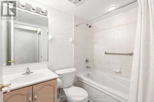 905 - 350 Princess Royal Drive, Mississauga, ON - Indoor Photo Showing Bathroom