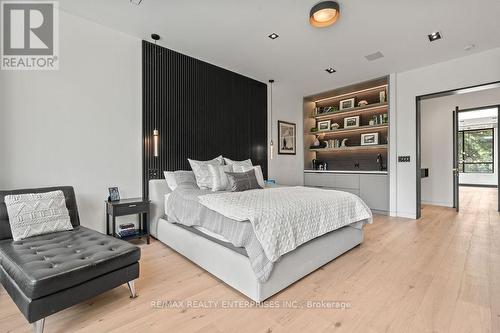 1535 Glenburnie Road, Mississauga, ON - Indoor Photo Showing Bedroom