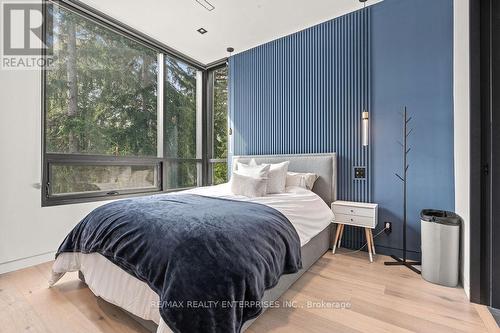 1535 Glenburnie Road, Mississauga, ON - Indoor Photo Showing Bedroom