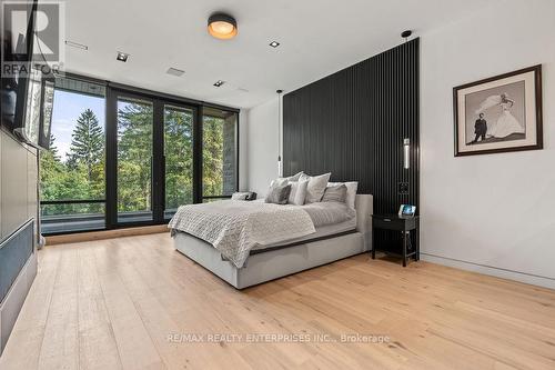 1535 Glenburnie Road, Mississauga, ON - Indoor Photo Showing Bedroom