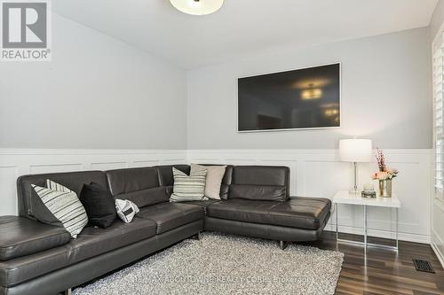 2278 Grand Oak Trail, Oakville, ON - Indoor Photo Showing Living Room