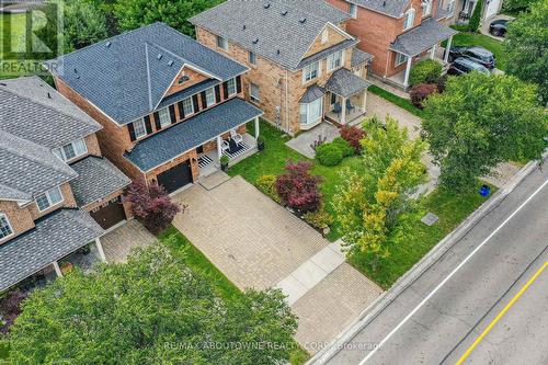 2278 Grand Oak Trail, Oakville, ON - Outdoor