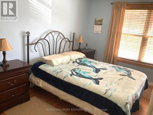 543 Crystal Drive, Peterborough (Ashburnham), ON - Indoor Photo Showing Bedroom