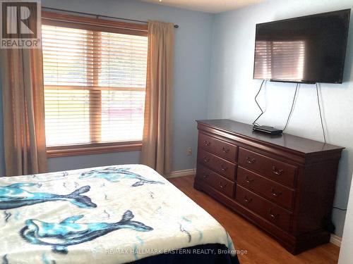 543 Crystal Drive, Peterborough (Ashburnham), ON - Indoor Photo Showing Bedroom