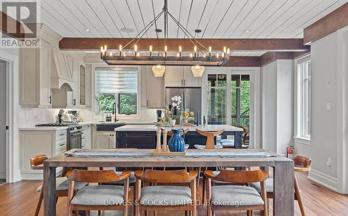 1078 Echo Hills Road, Lake Of Bays, ON - Indoor Photo Showing Dining Room