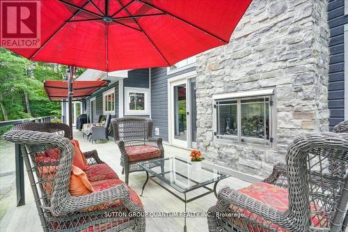 167 Santas Village Road, Bracebridge, ON - Outdoor