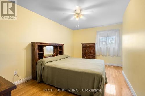 9 King Street, Thorold, ON - Indoor Photo Showing Bedroom