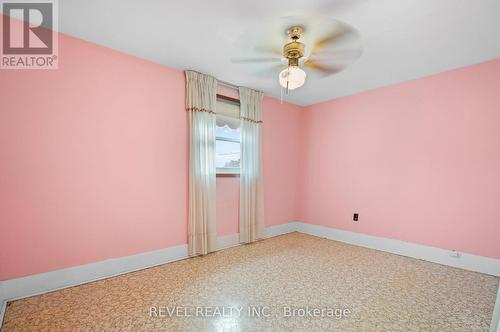 9 King Street, Thorold, ON - Indoor Photo Showing Other Room