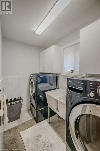 260 Chesley Street, Hamilton, ON - Indoor Photo Showing Laundry Room